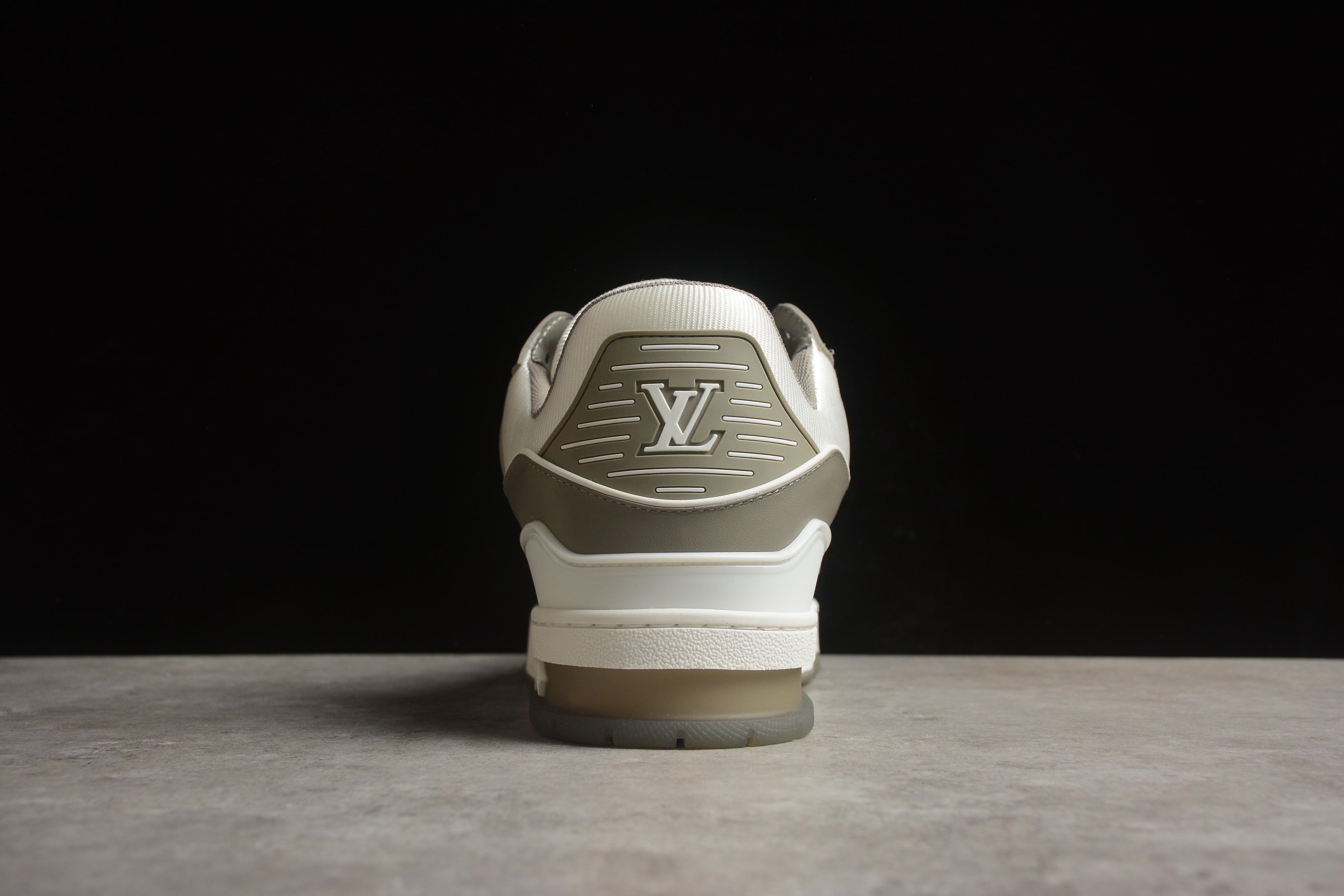 Louis Vuitton Trainer Low – Gris