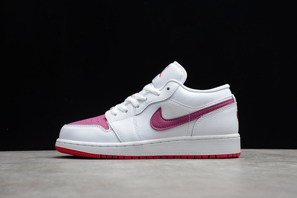 Jordan 1 Low – Blanco / Rosa