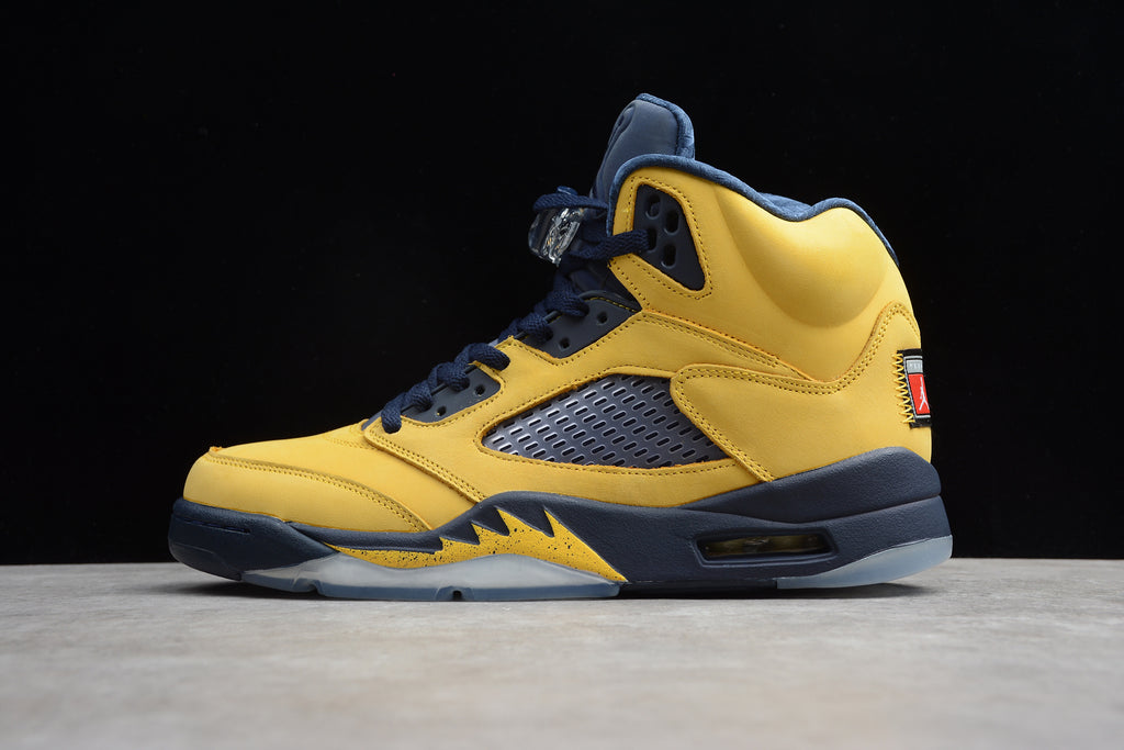 Air Jordan 5 – Amarillo