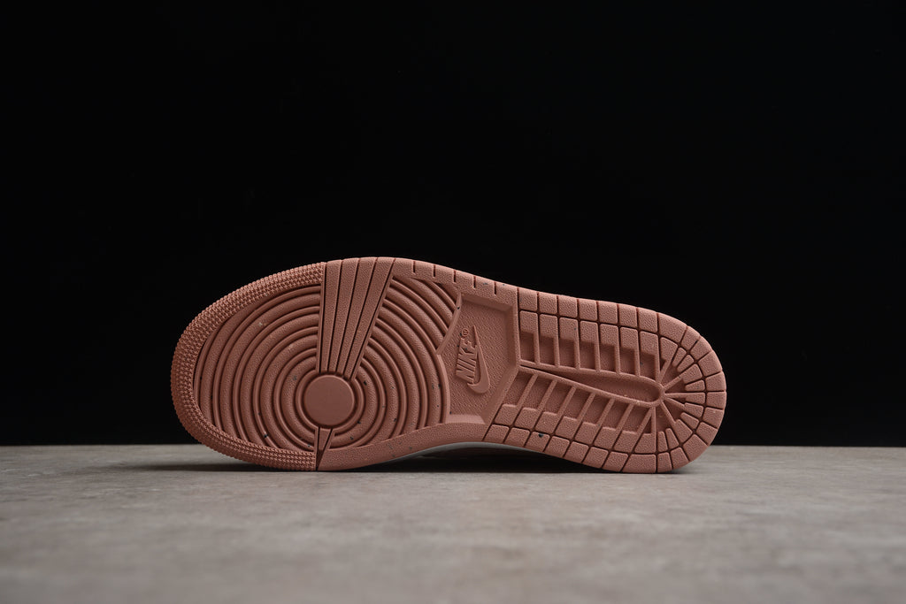 Jordan 1 Low – Rosa