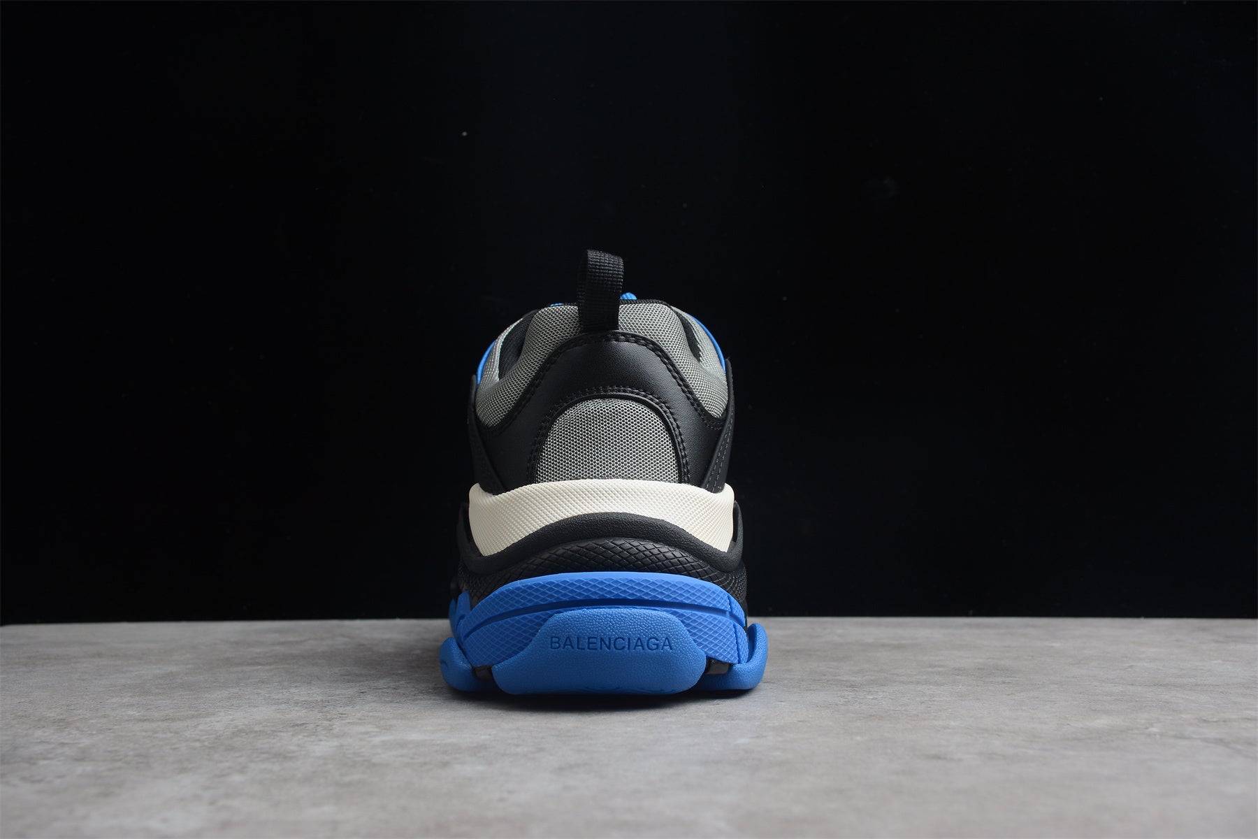 Balenciaga Triple S – Negro / Azul / Blanco