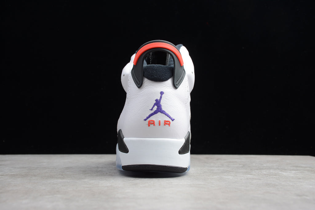 Air Jordan 6 – Blanco / Gris