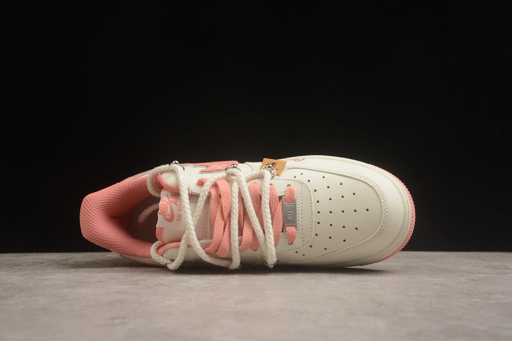 Air Force 1 Low – Rosa / Blanco