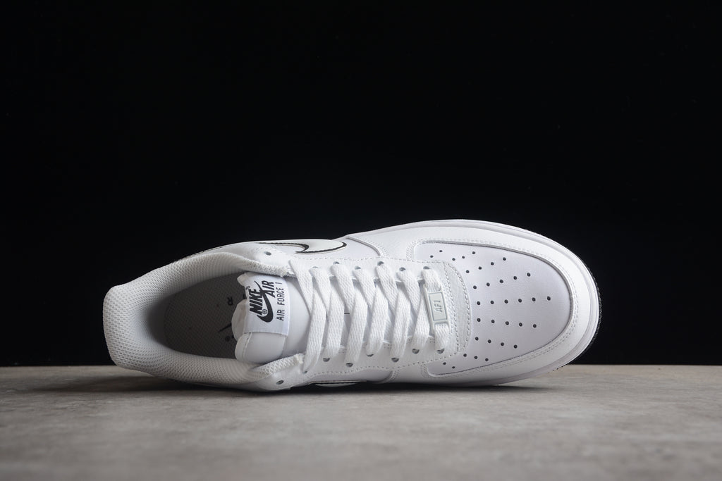 Air Force 1 Low – Blanco / Negro