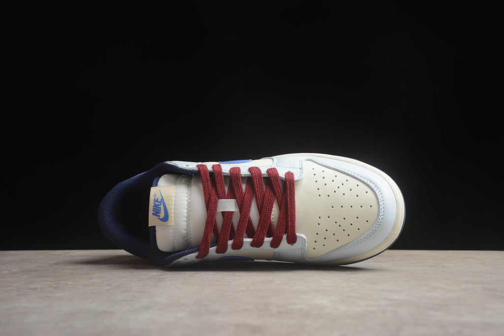 Dunk SB – Azul / Blanco