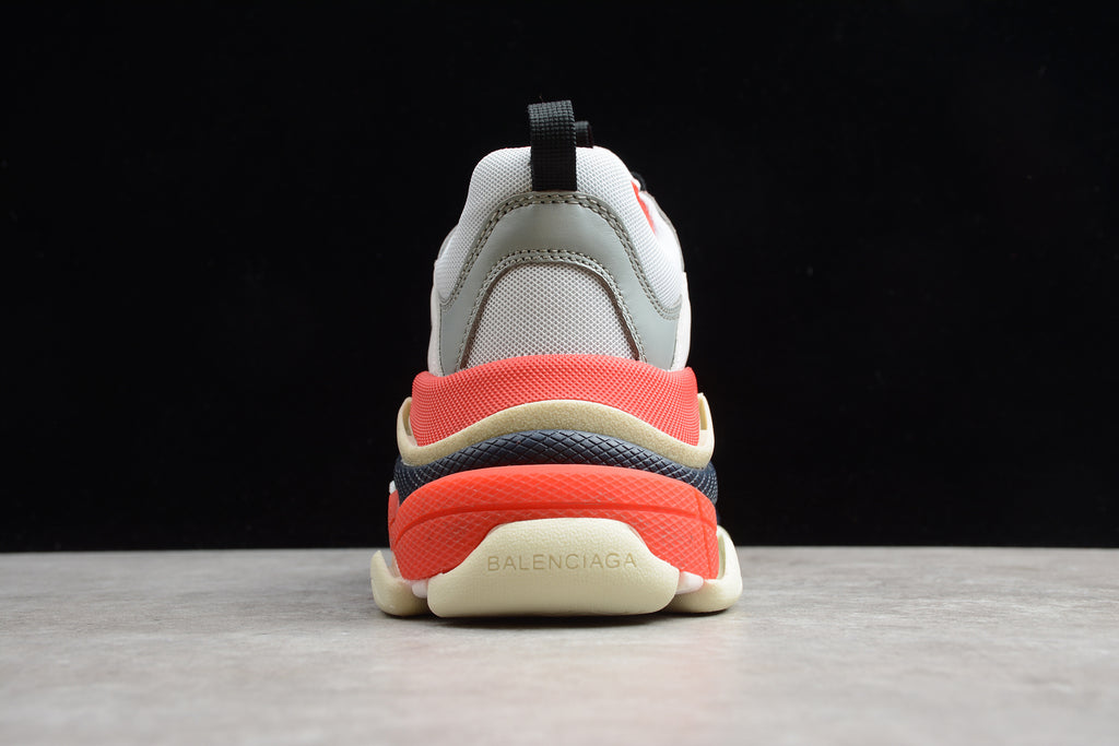 Balenciaga Triple S – Gris / Rojo