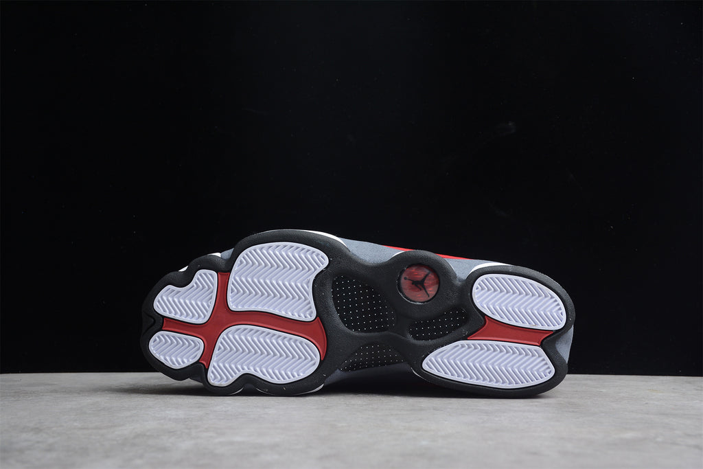 Air Jordan 13 – Rojo / Blanco / Gris