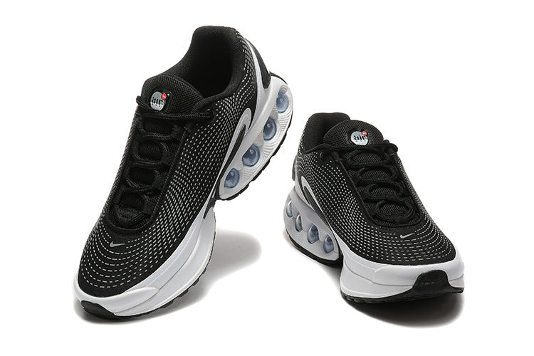 Air Max DN – Blanco / Negro