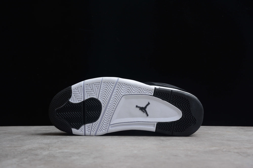 Air Jordan 4 – Negro / Dorado