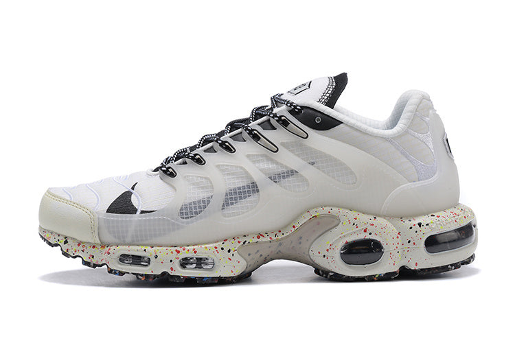 Air Max Plus Terrascape – Blanco / Negro