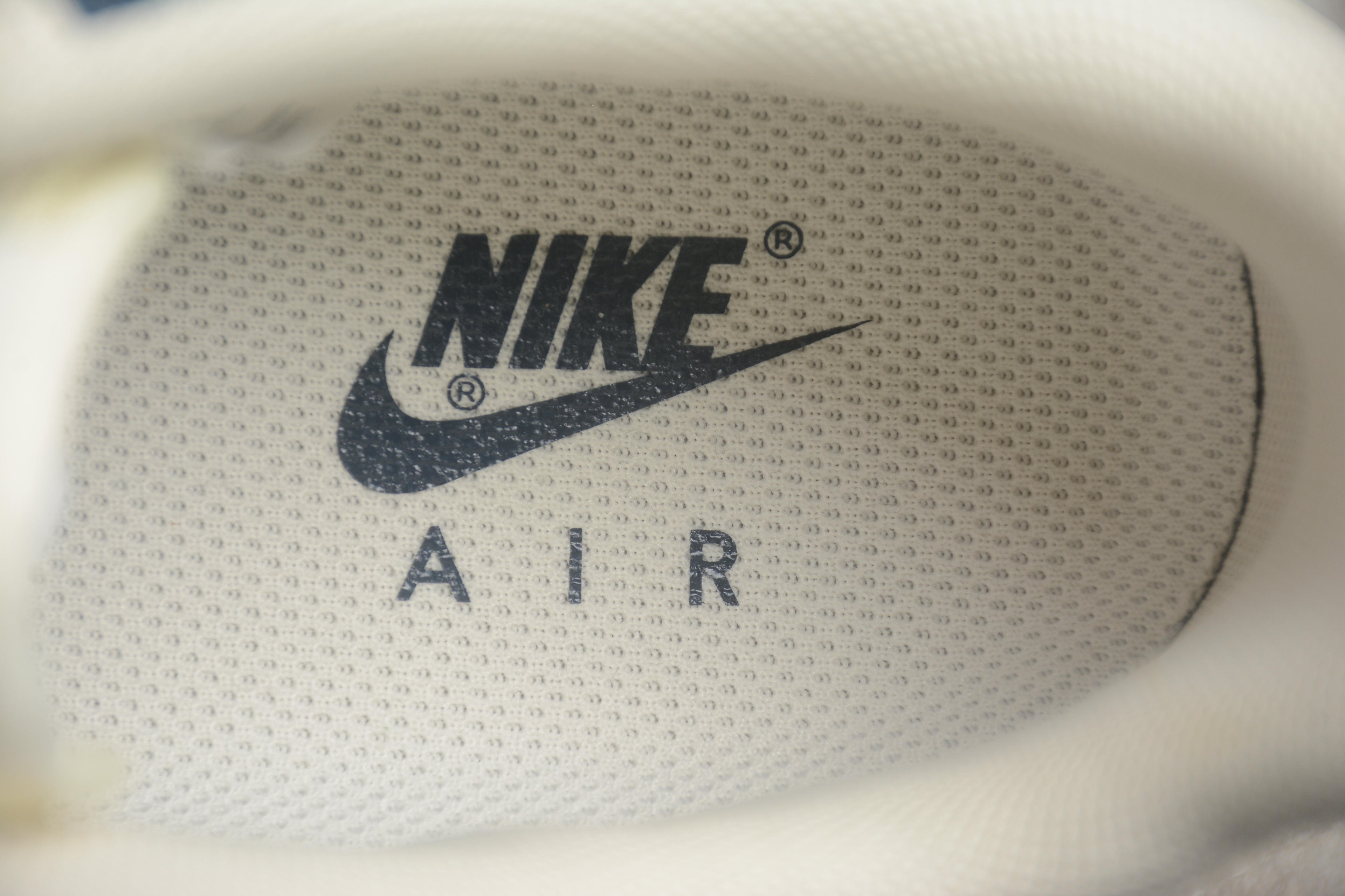 Air Force 1 Low LV – Blanco / Azul