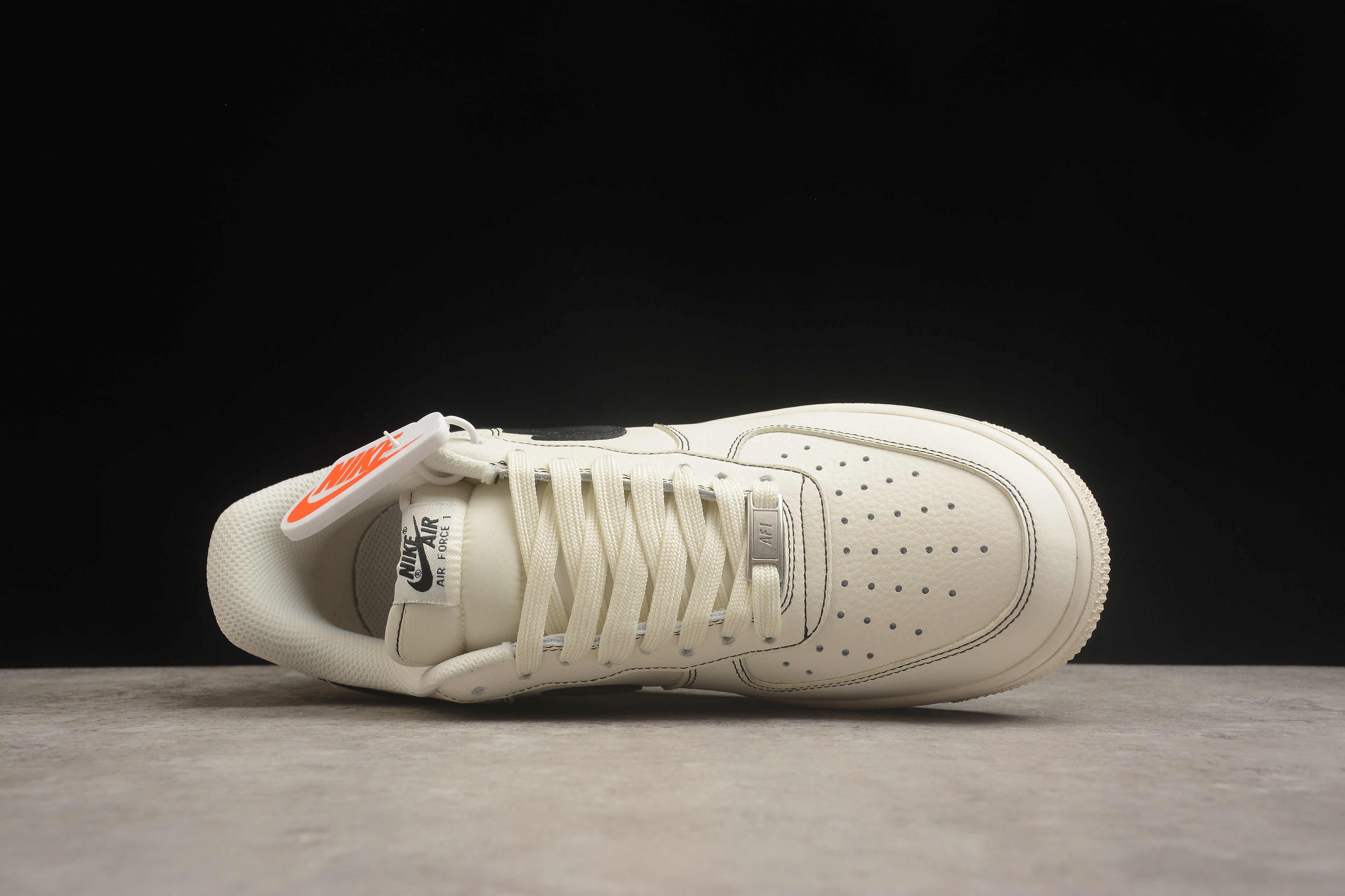 Air Force 1 Low – Blanco / Negro