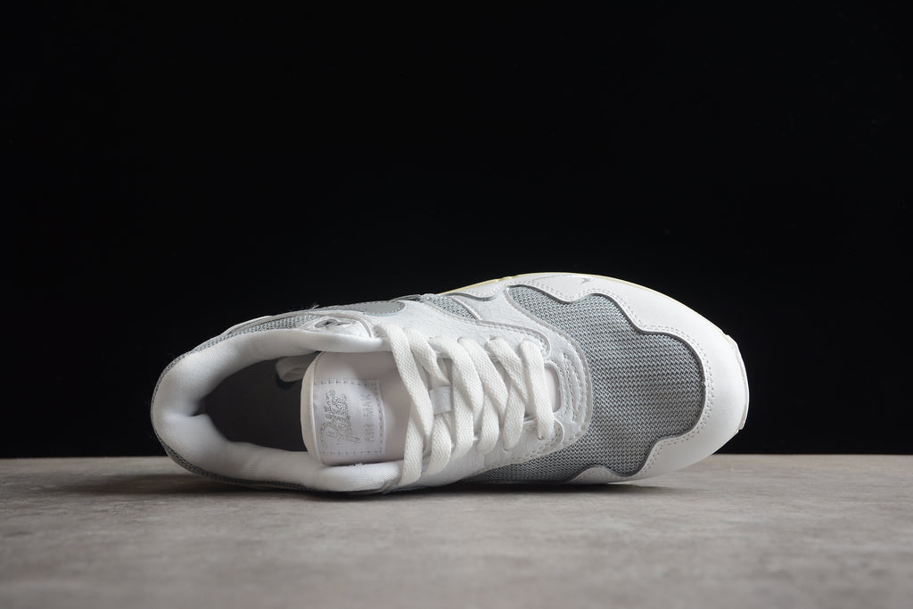 Air Max 1 – Gris / Beigie
