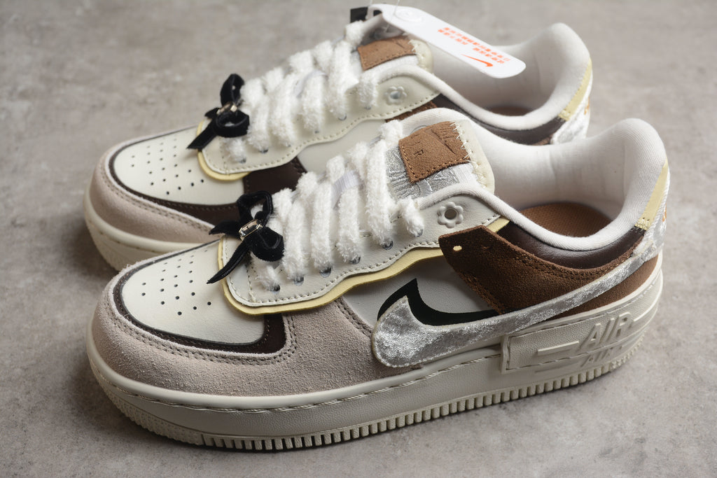 Air Force 1 Shadow – Gris / Marrón