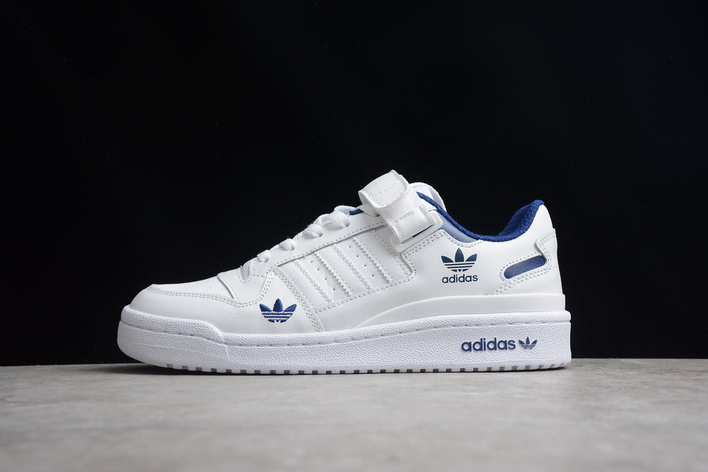 Adidas Forum – Blanco con Detalles Azules