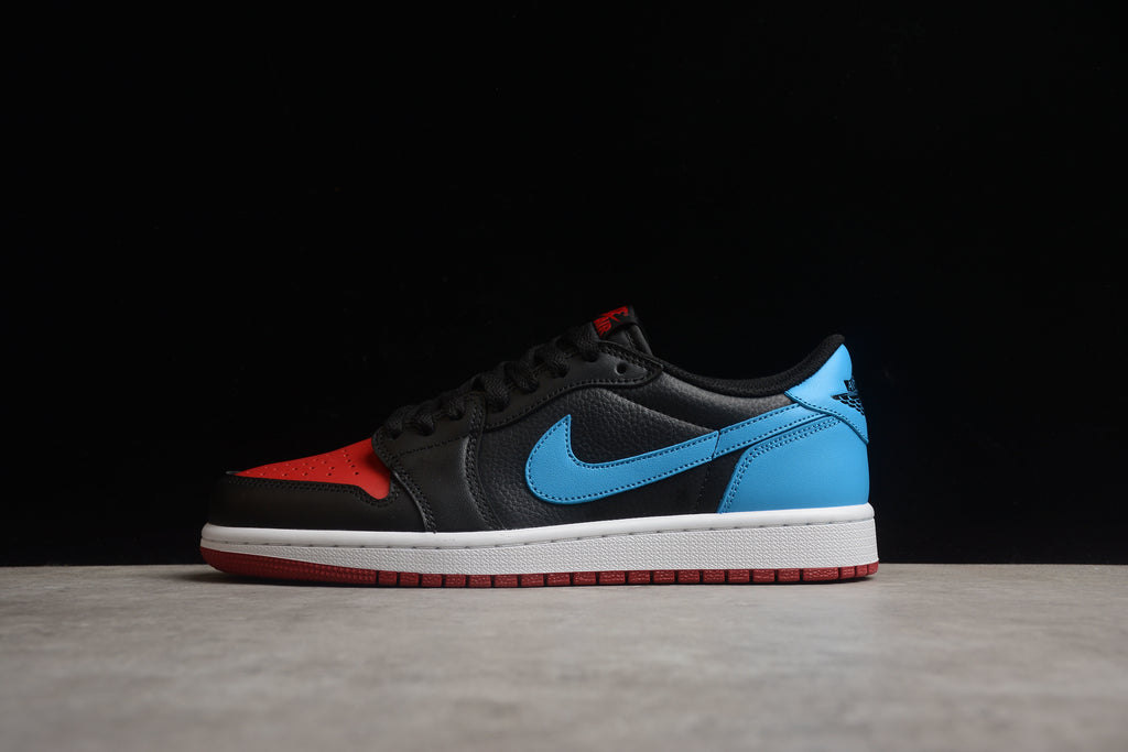 Jordan 1 Low – Negro / Azul / Rojo