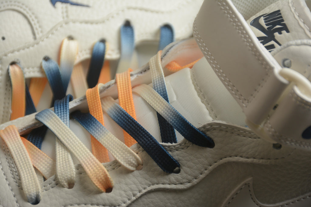 Air Force 1 High – Blanco / Azul / Amarillo
