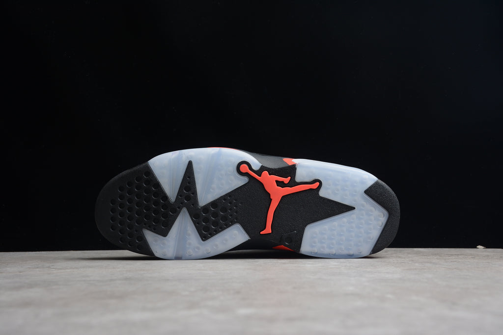 Air Jordan 6 – Negro / Rojo
