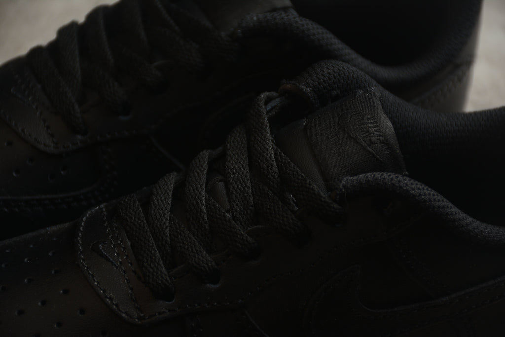 Air Force 1 Low – Negro