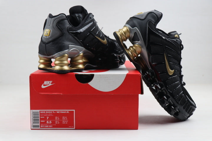 Shox TL – Negro / Dorado
