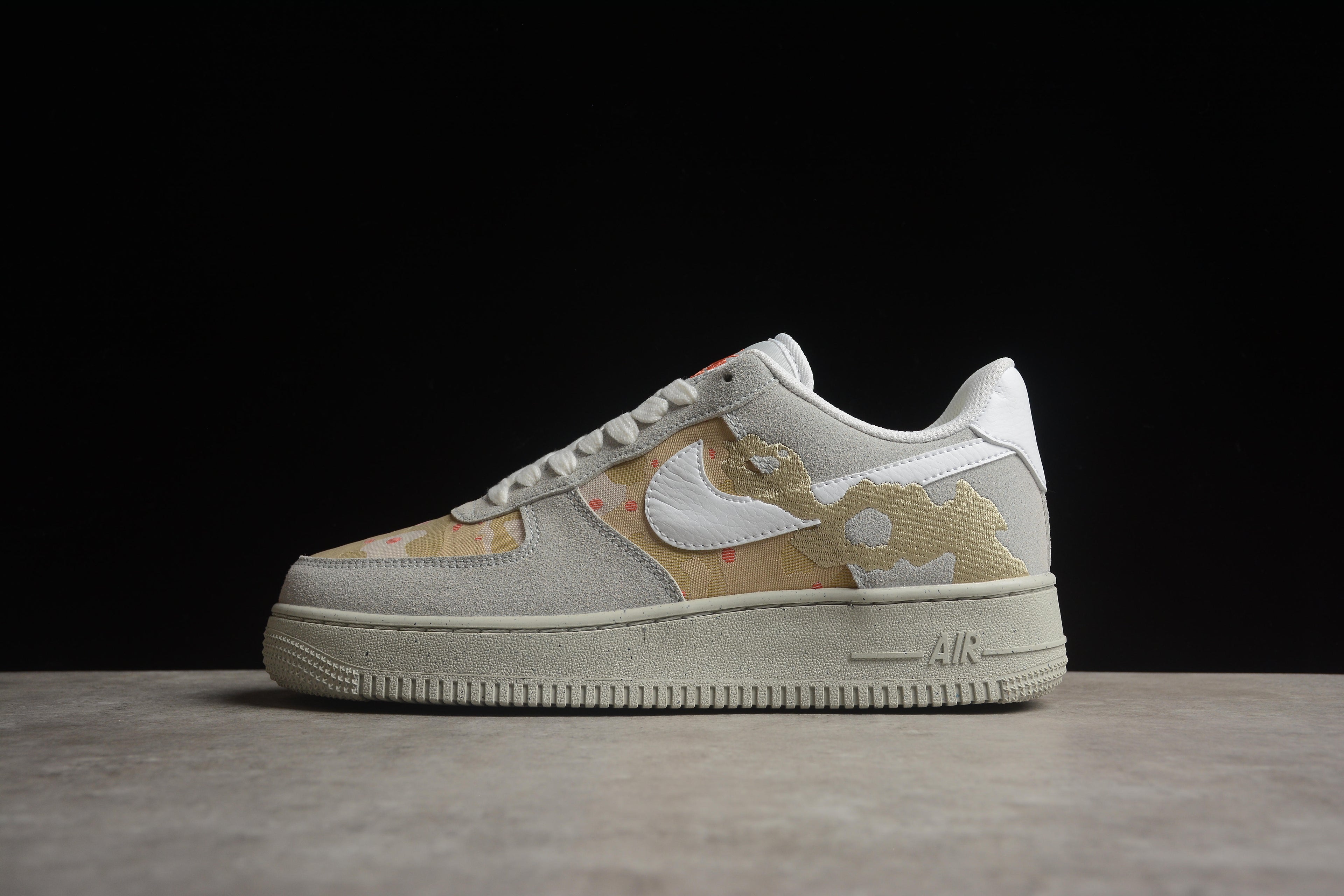 Air Force 1 Low – Gris / Marrón