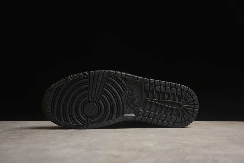 Jordan 1 Low – Negro Brillante