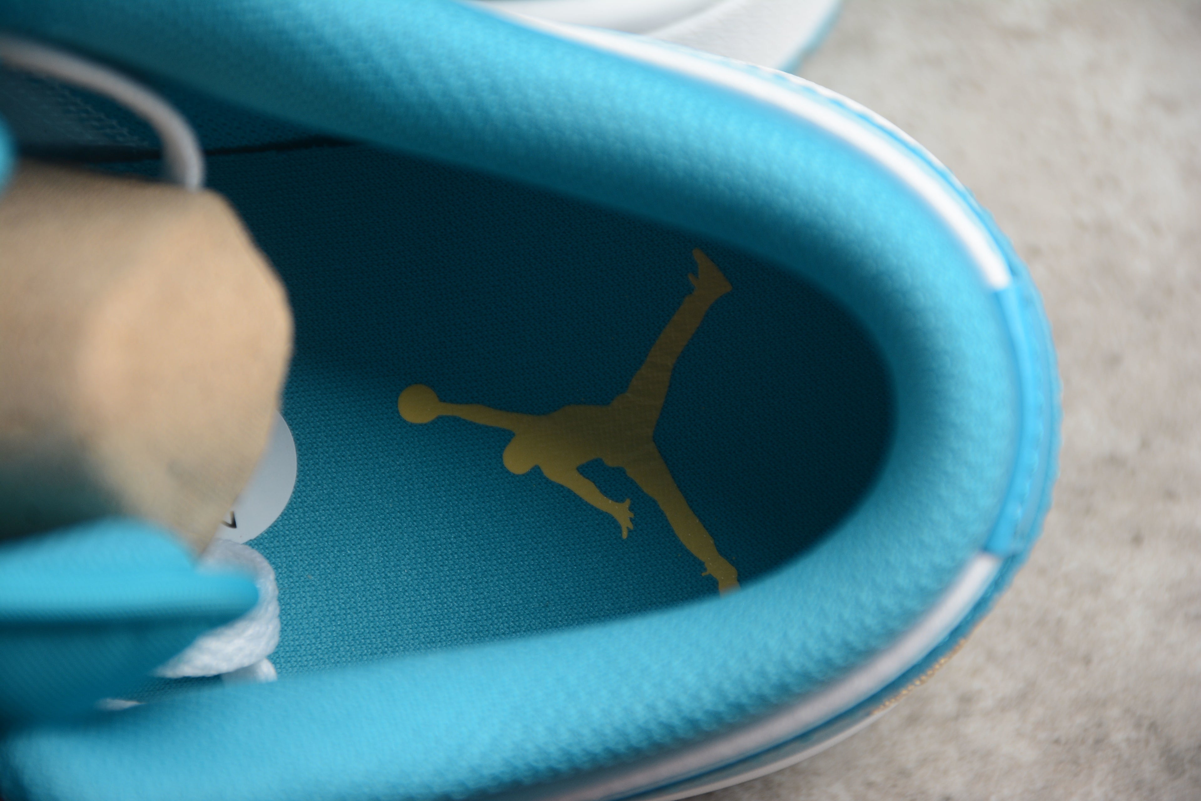 Jordan 1 Low – Azul / Blanco