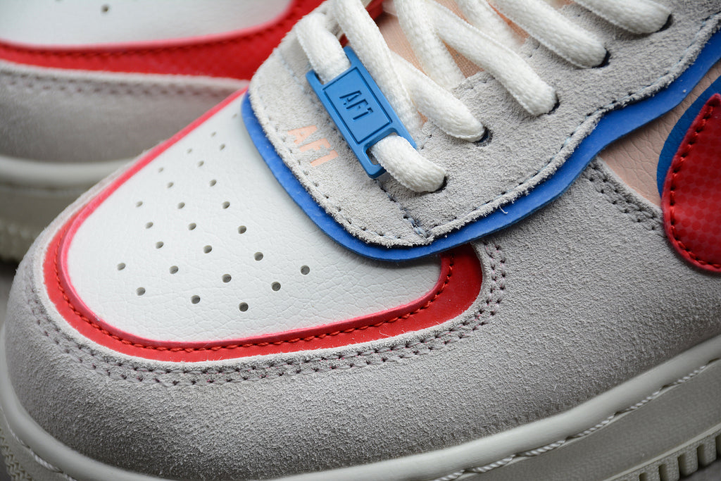 Air Force 1 Shadow – Gris / Rosa / Rojo