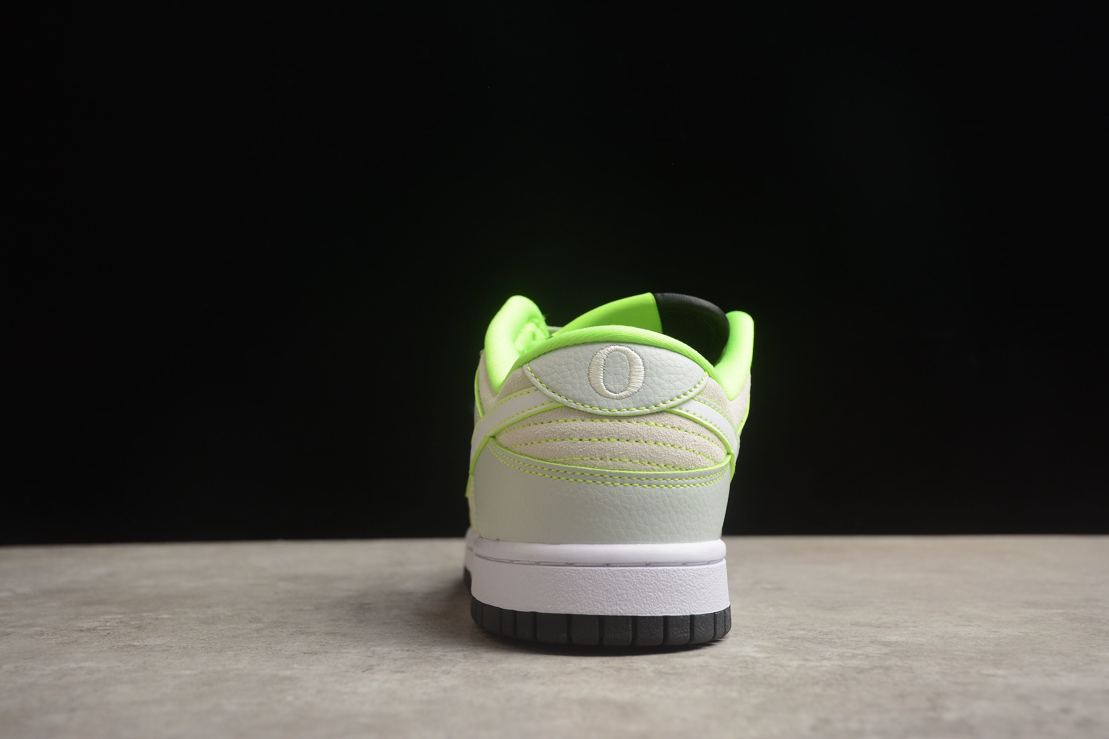Dunk SB – Verde Claro / Beigie