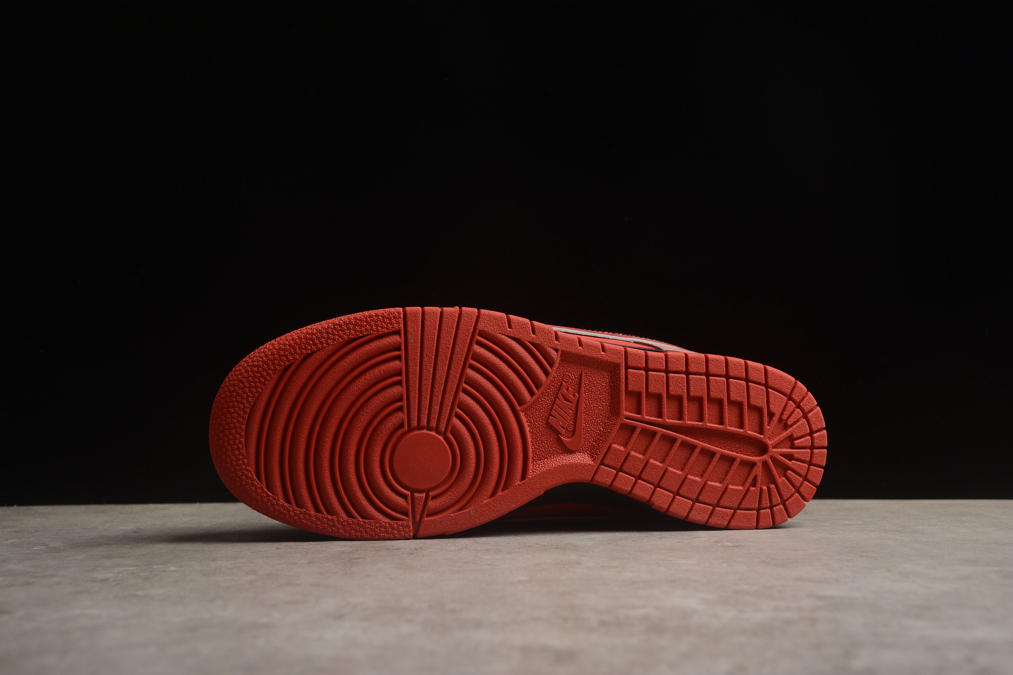 Dunk SB – Granate / Negro