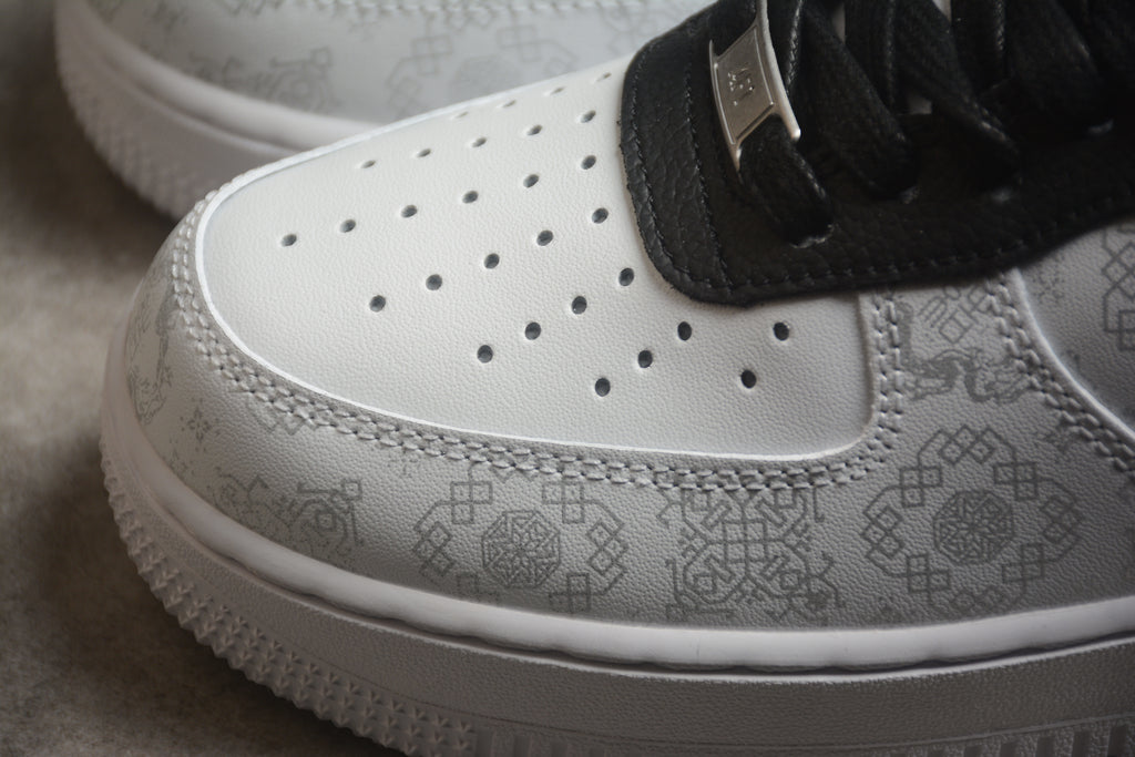 Air Force 1 Low – Blanco / Negro