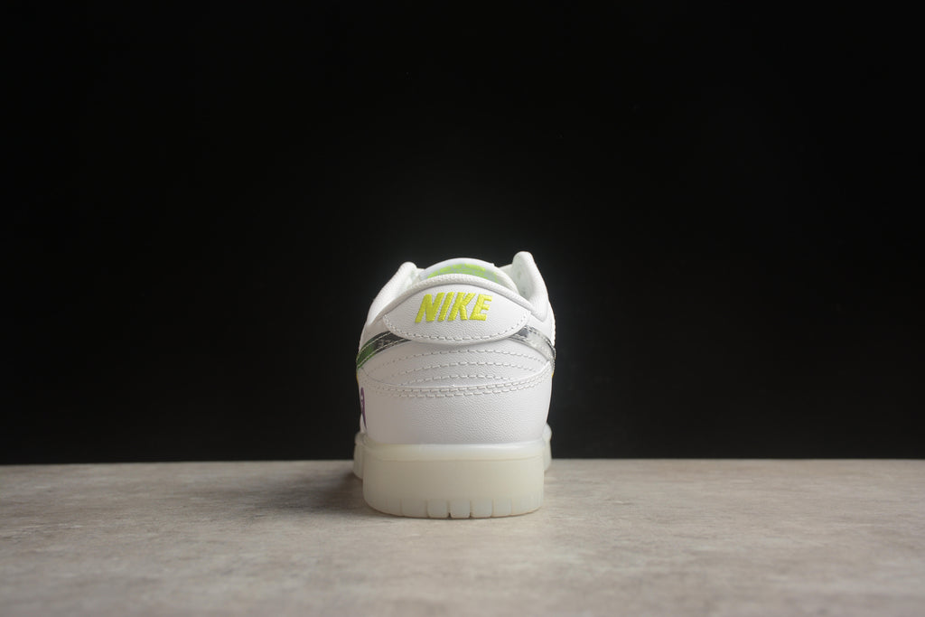 Dunk SB – BAPE Blanco