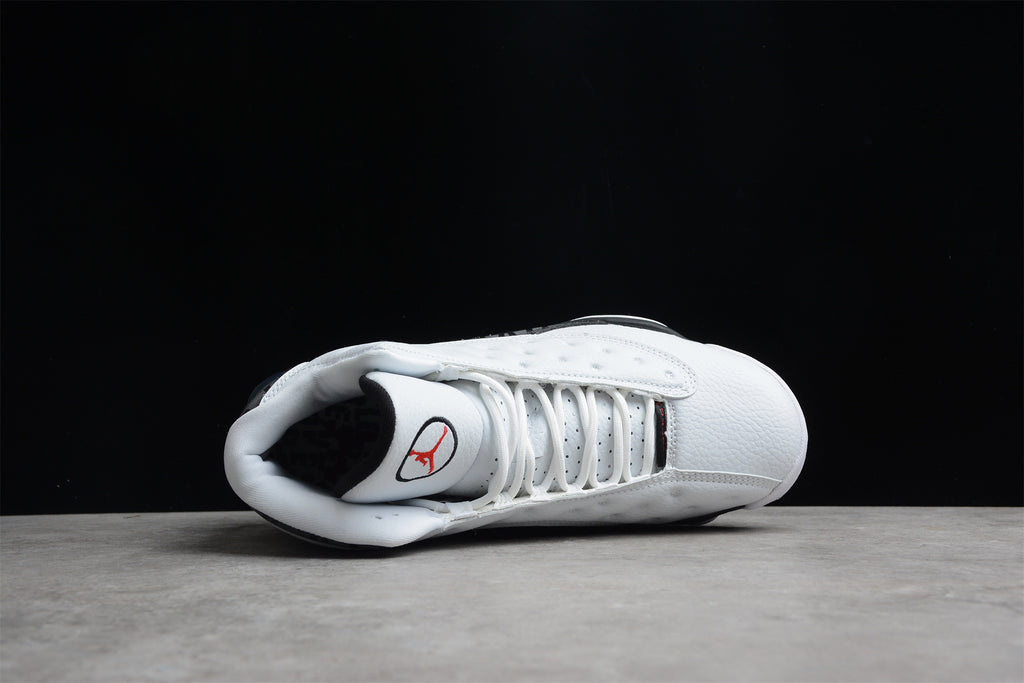 Air Jordan 13 – Blanco / Gris
