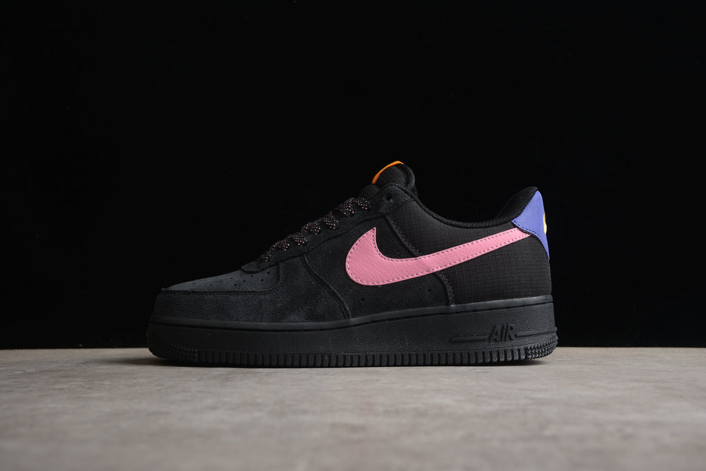 Air Force 1 Low – Negro / Rosa