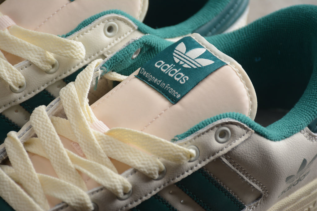 Adidas Forum – Beige / Verde