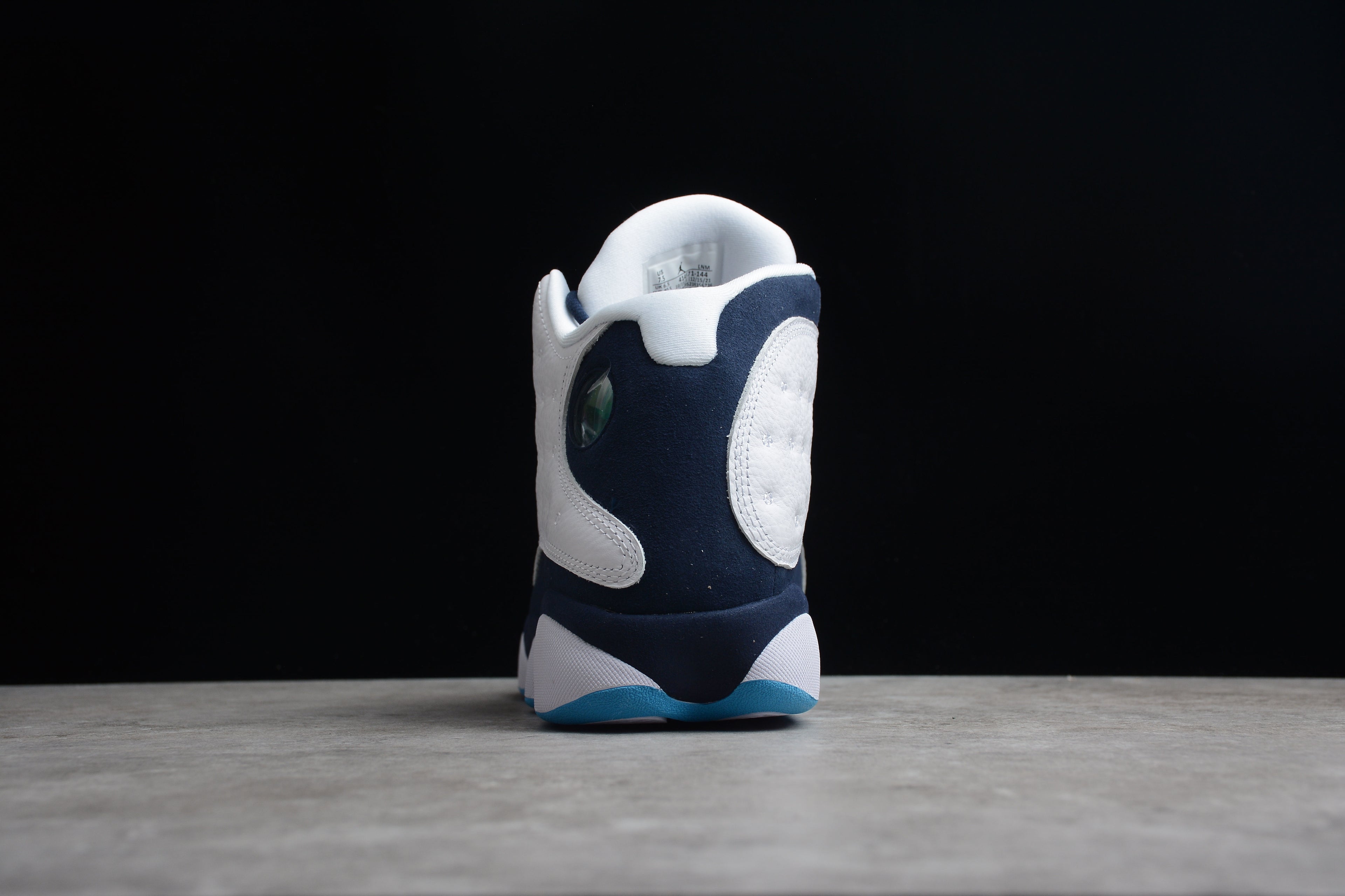 Air Jordan 13 – Blanco / Azul