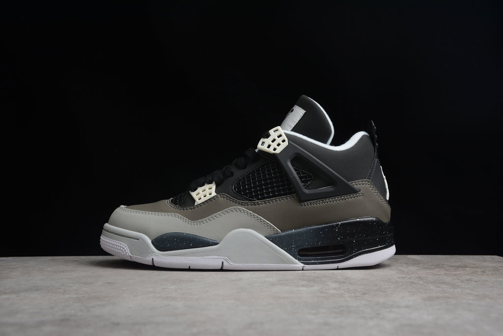 Air Jordan 4 – Tonos de Gris