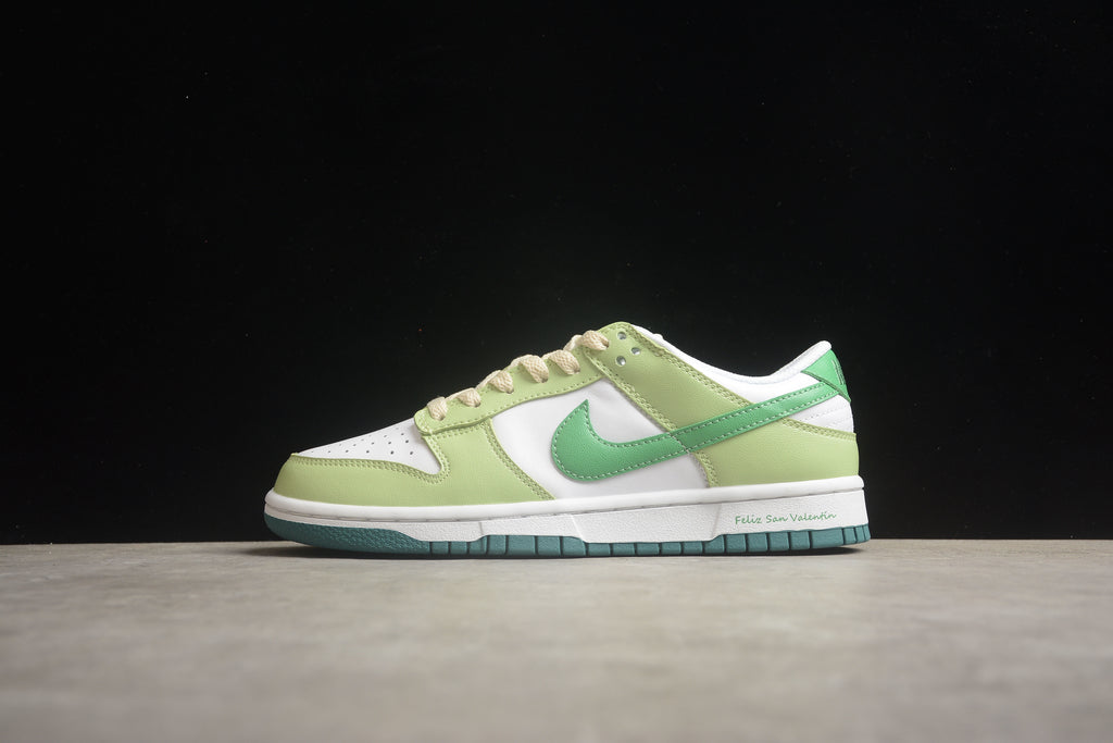 Dunk SB – Verde Claro / Blanco