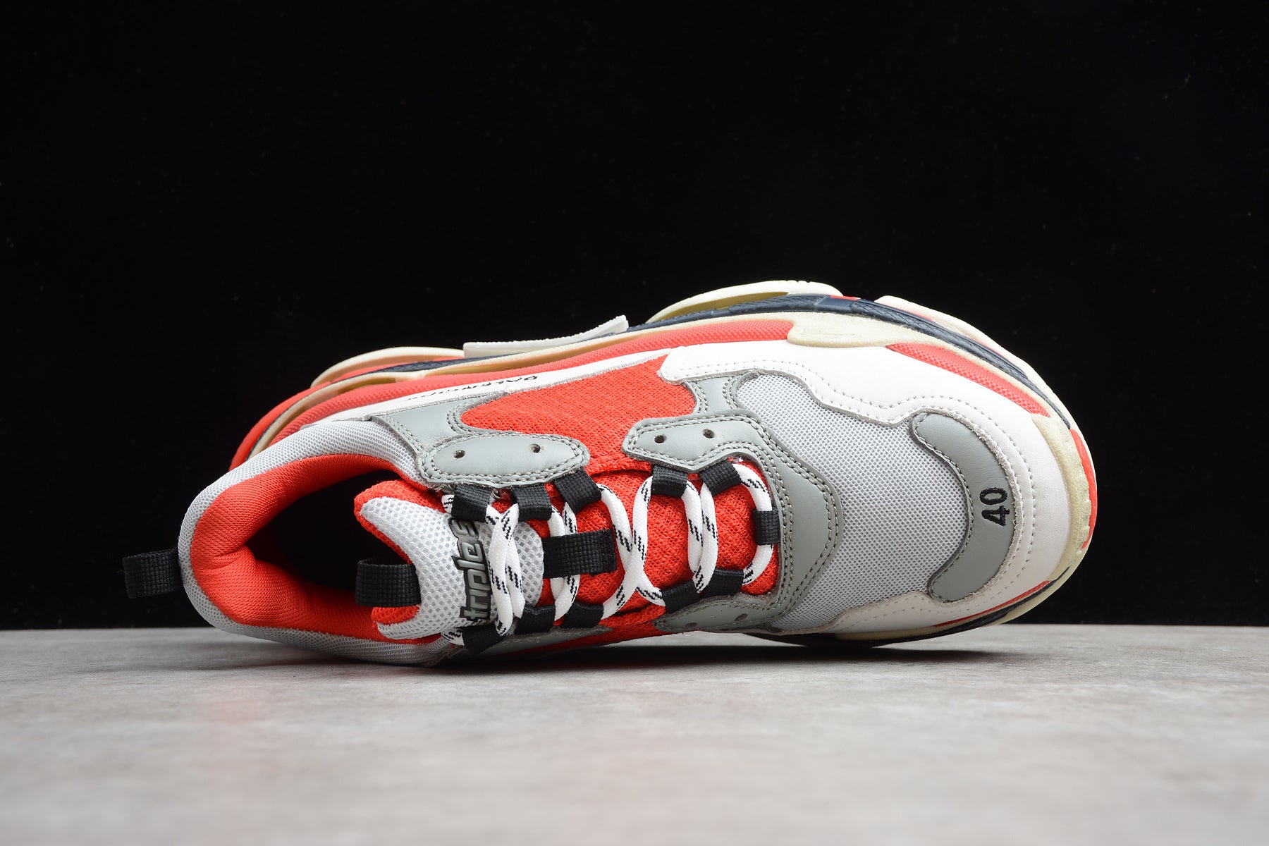 Balenciaga Triple S – Gris / Rojo
