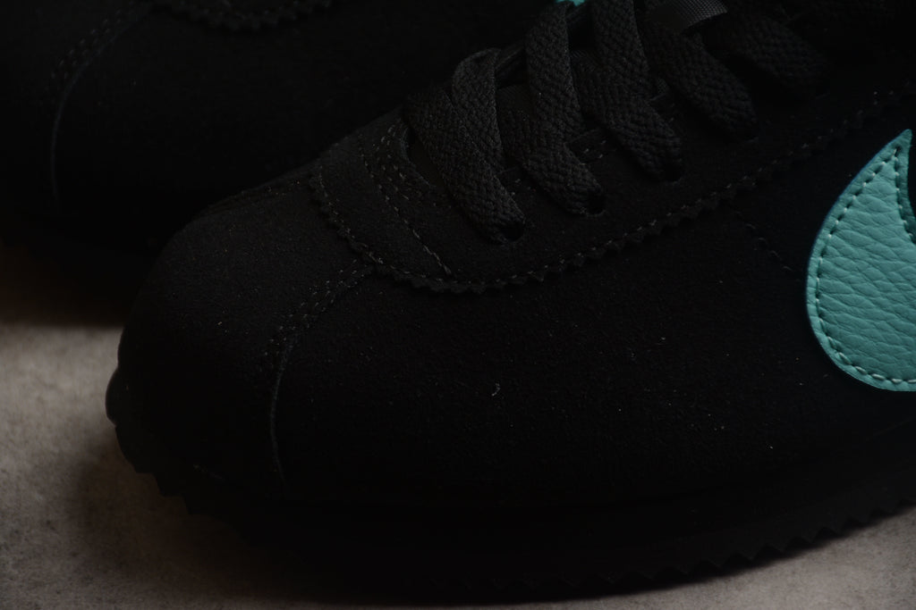 Cortez – Negro / Turquesa
