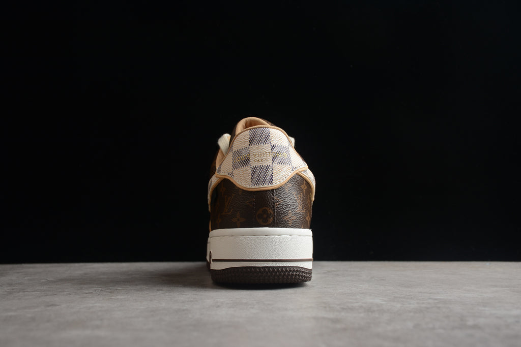 Air Force 1 Low LV – Blanco / Marrón / Beige