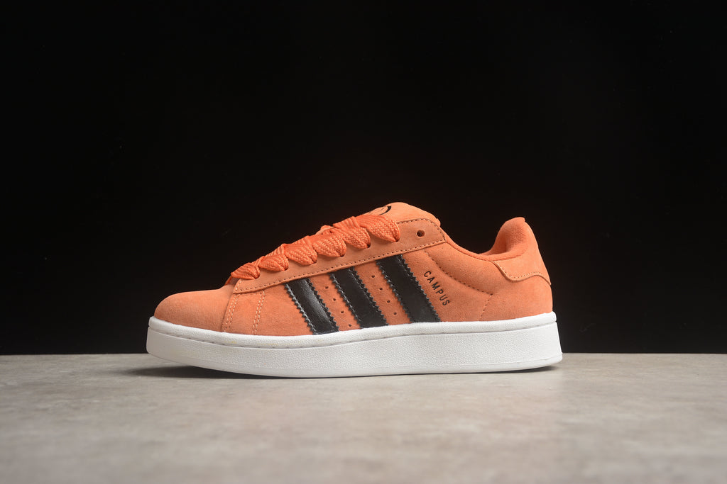 Adidas Campus 00S – Naranja con Líneas Negras