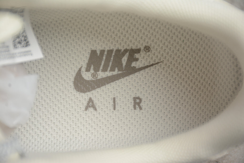 Air Force 1 Low LV – Blanco / Gris
