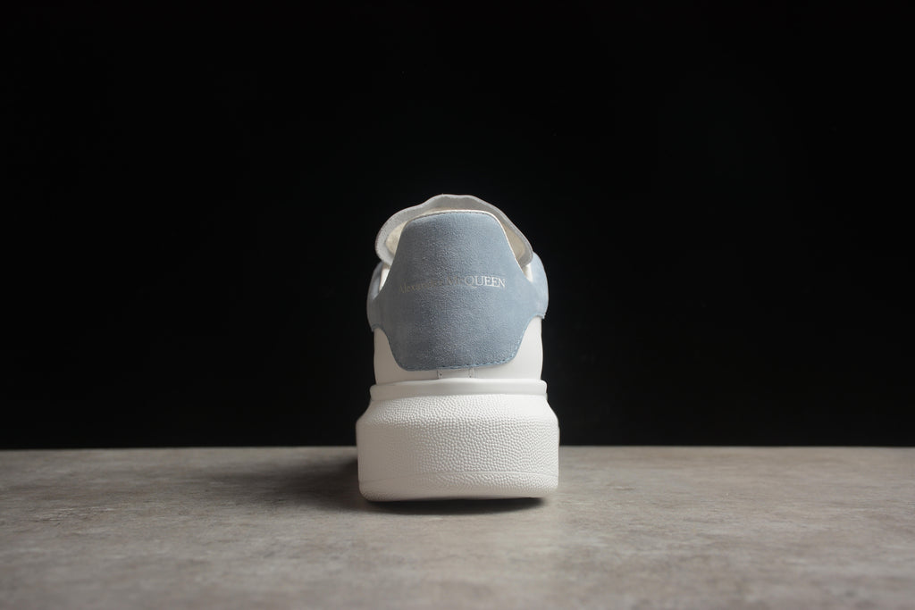Alexander McQueen – Blanco / Azul Claro