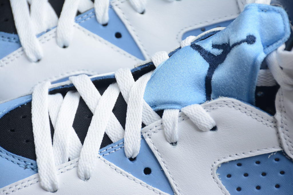Air Jordan 6 – Blanco / Azul