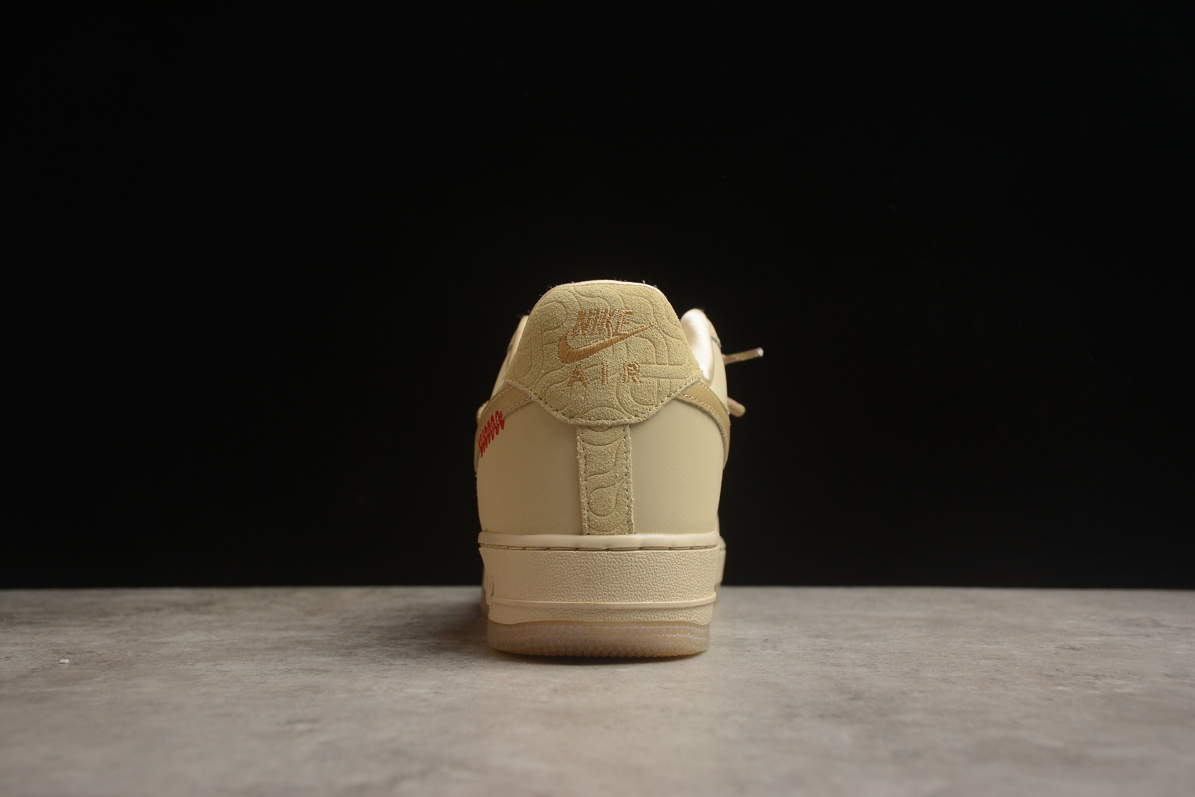 Air Force 1 Low – Beige / Blanco