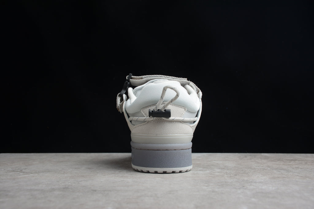 Adidas Forum Bad Bunny – Gris
