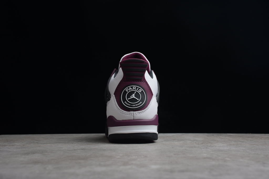 Air Jordan 4 – Blanco / Lila