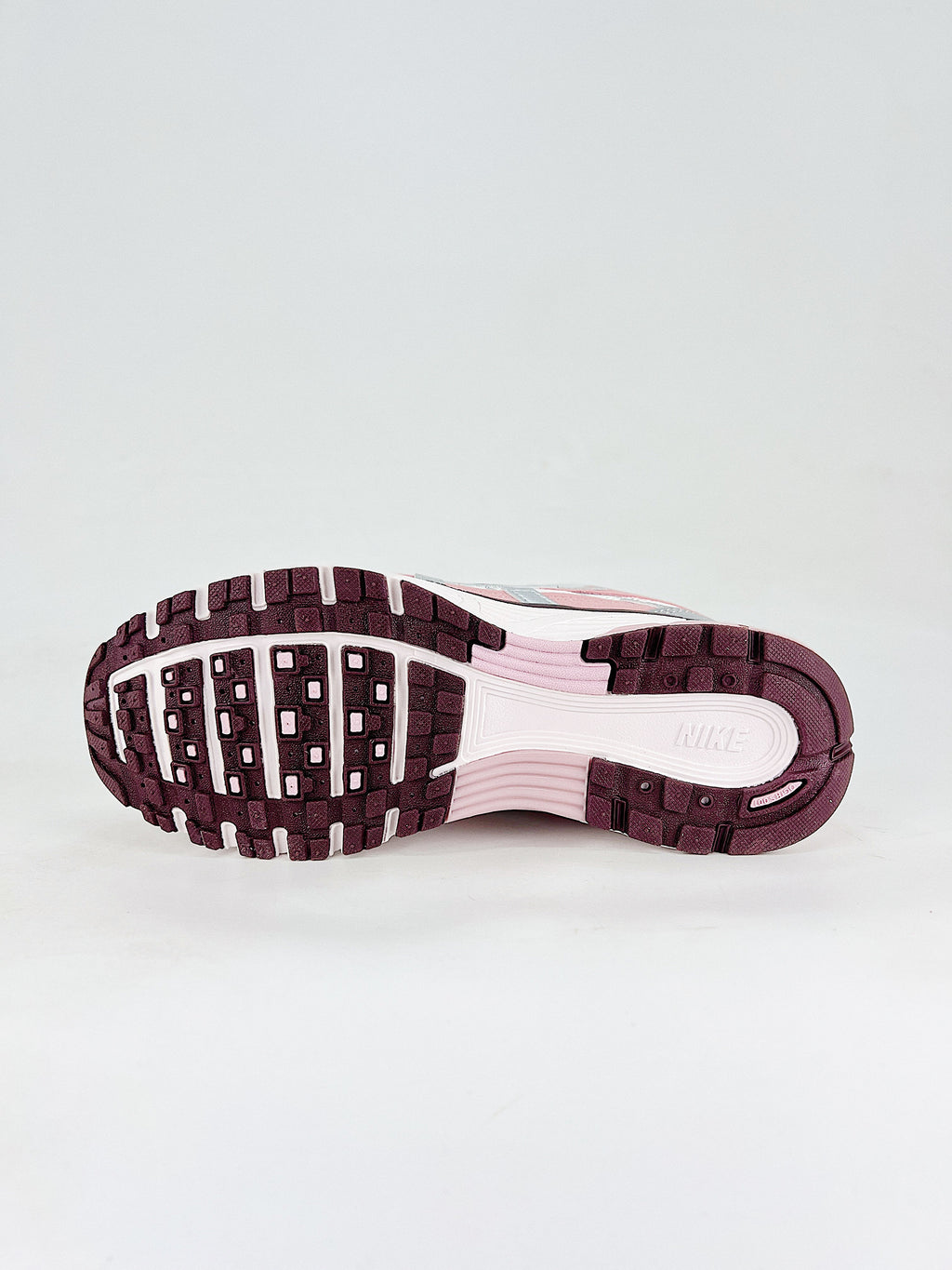 P-6000 – Blanco / Rosa / Gris