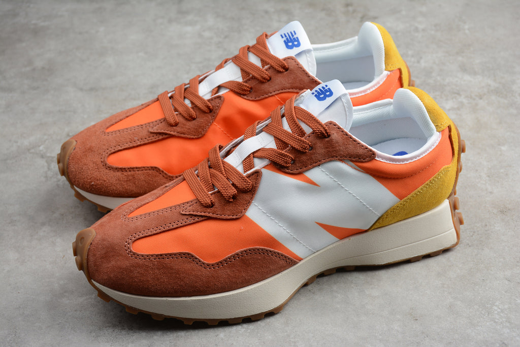 New Balance 327 – Naranja / Gris